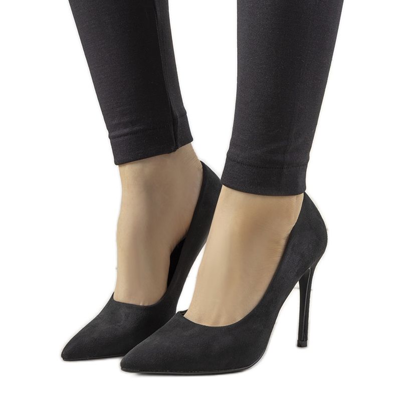 Crne klasične Hyirnar štikle od antilopa crno