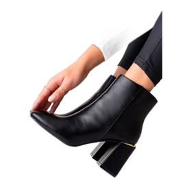 Diamantique Elegantne čizme sa zlatnim umetkom crna