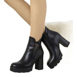 Crne čizme na stupu Ophelia crna