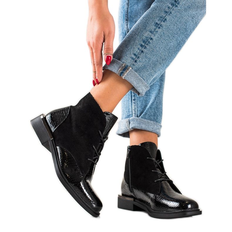 Sergio Leone Crne čizme iz Sergia Leonea crno