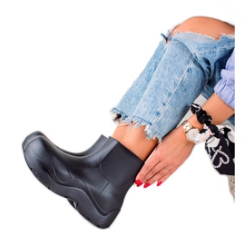 TRENDI Galoše na modnoj platformi crna