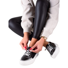 Vinceza Ažurne kožne tenisice crna