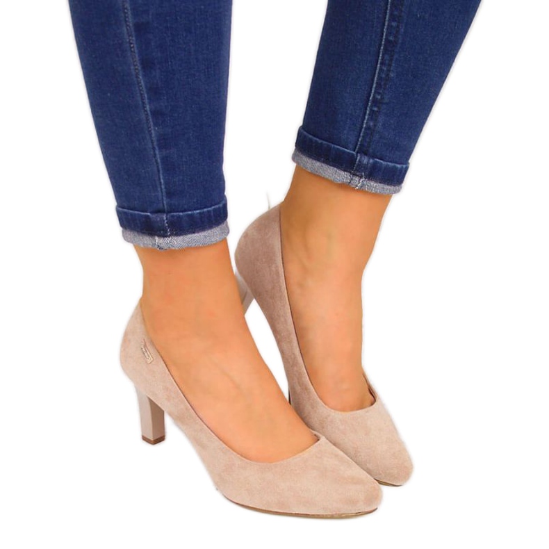 Pumpe na stupu Sergio Leone W SK39X bež