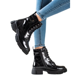 Goodin Klasični lakirani radnici crna