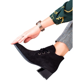 Čizme s niskom petom od Sergio Leonea crna