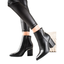 W. Potocki Čizme u Špiću Potočkom crna