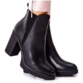 PG1 Kožne čizme na crnom linari stupu crna