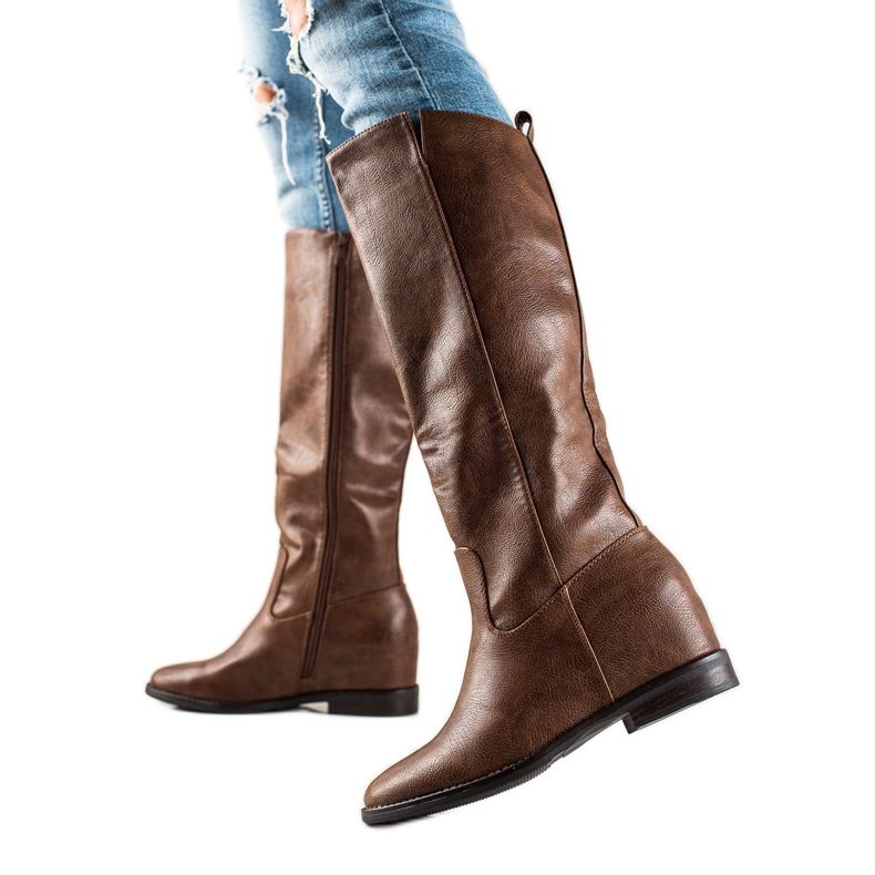 TRENDI Smeđe čizme na klin smeđa