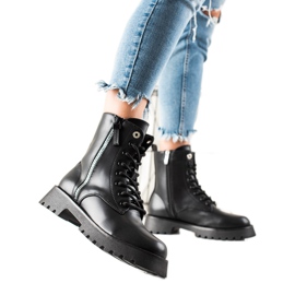 TRENDI Modni crni zamci crno