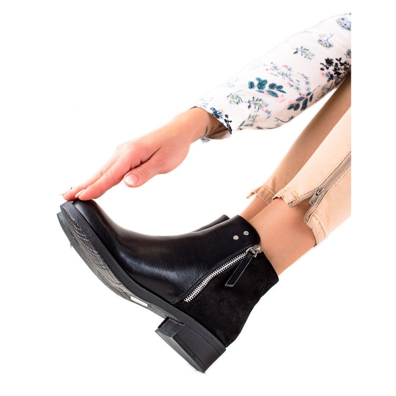 TRENDI Klasične čizme crno