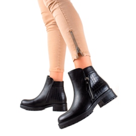 Bestelle Modne čizme s patentnim zatvaračem crna