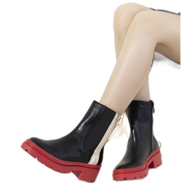 Crne čizme s prugom Albina crna