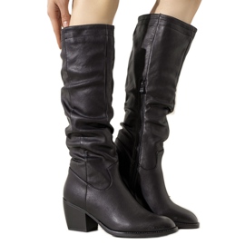 Crne čizme na Landry postu crna