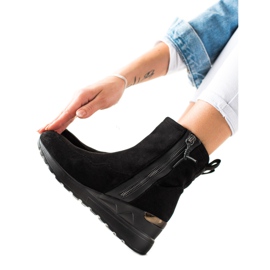 Evento Čizme do gležnjača od antilopa na klin crna