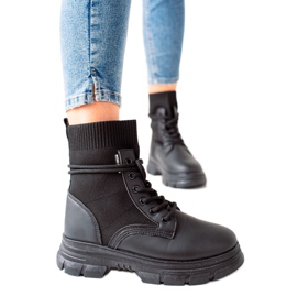 TRENDI Crne gležnjače na vezanje crna