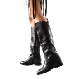 TRENDI Čizme s eko kožom na klin crna