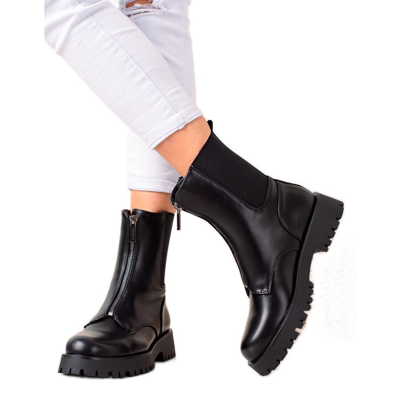 TRENDI Tople čizme s patentnim zatvaračem crno