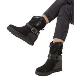 Crne ženske čizme s izolacijom na Sherry klin crna