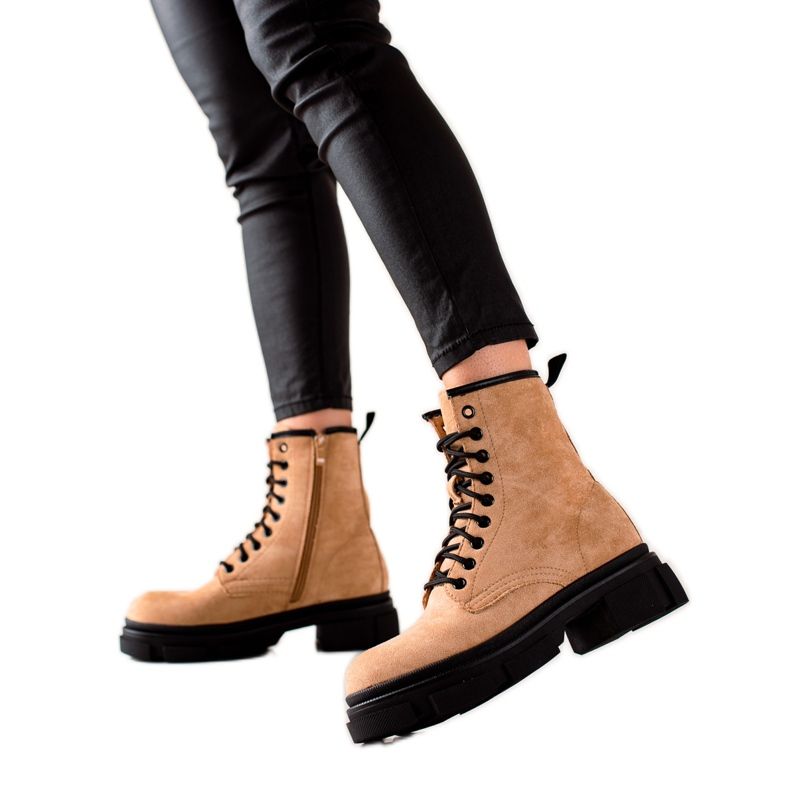 Super Me Suede bež Trappers