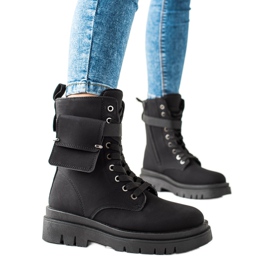 TRENDI Trap čizme na vezanje s džepom crna