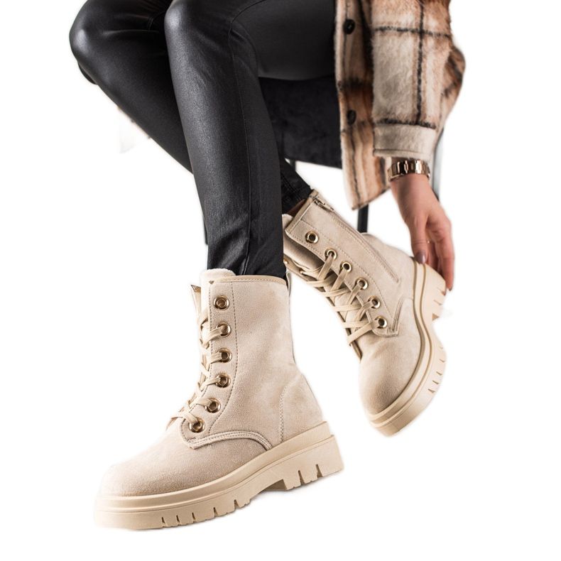 TRENDI Trappers od bež antilopa