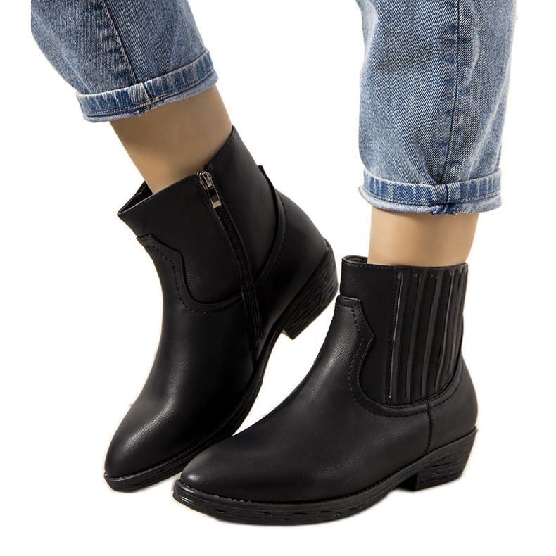 Crne Jolicoeur tople kaubojske čizme crno