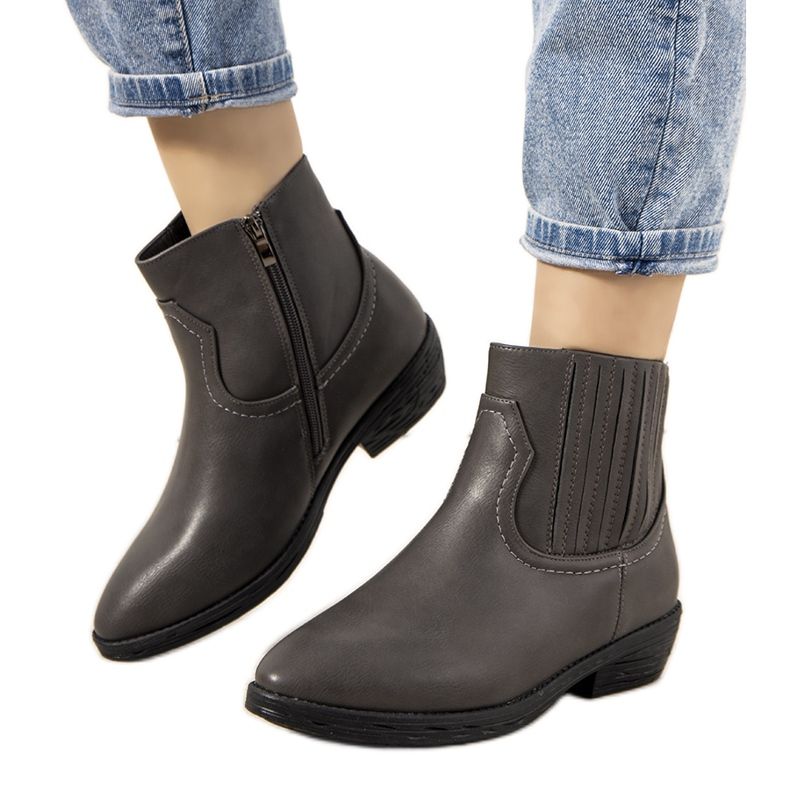 Sive Jolicoeur izolirane kaubojske čizme siva