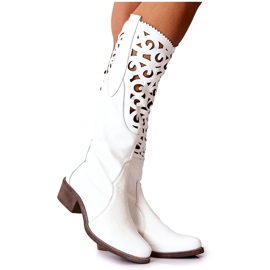 PA2 Kožne ažurne čizme u bijelom dekoru bijela