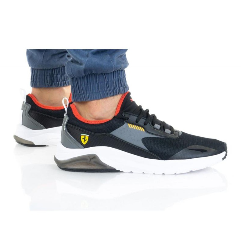 Puma Ferrari Electron E Pro M 306982 01 crno