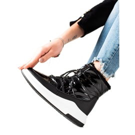 TRENDI Modne sjajne čizme za snijeg crno