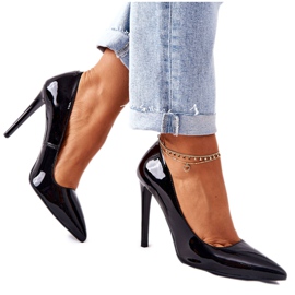 Lakirane visoke potpetice u Spitz Monnari 0220-020 crnoj boji crna