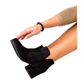 Evento Čizme s ažurnim umetkom crna