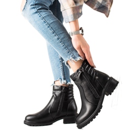 Evento Klasične čizme s ukrasnim zatvaračem crna