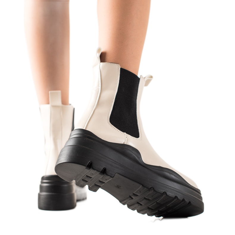 TRENDI Čizme Chelsea na modnoj platformi bež