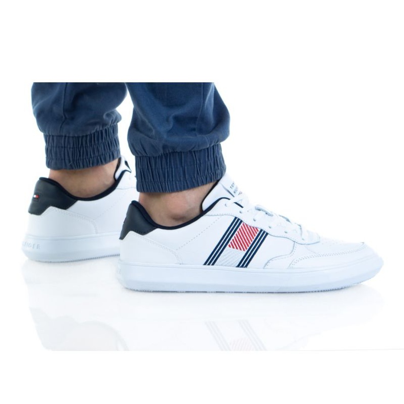 Tommy Hilfiger Essential Leather Cu M FMOFMO3904 bijela