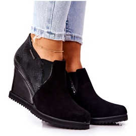 Čizme na klin sa životinjskim uzorkom Monnari 0990-020 crne crna