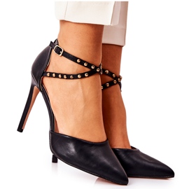 WS1 Štikle s prugama Crne mlaznice Remmes crna