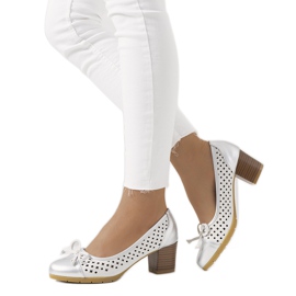 Pereira srebrne ažurne pumpice srebro