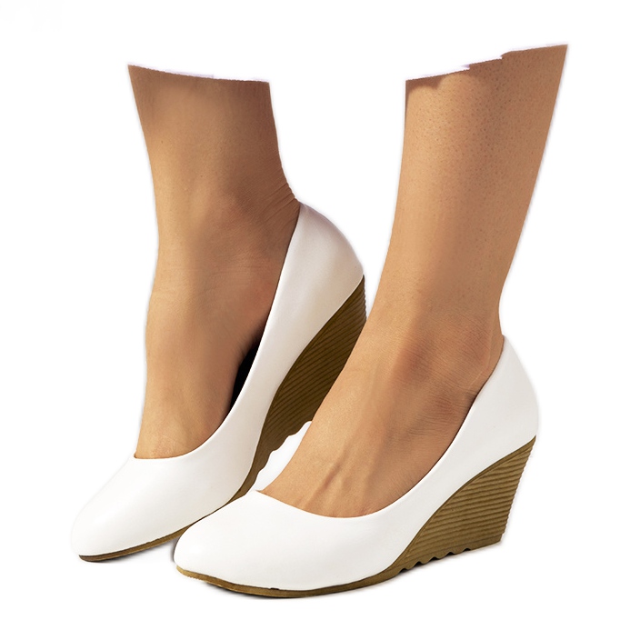 Bijele pumpice na klin Unies bijela ecru
