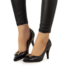 Bež pumpe na precious štikli crna