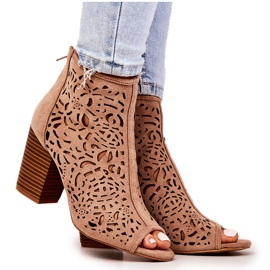 FB1 Ažurne čizme na post bež Bretanja