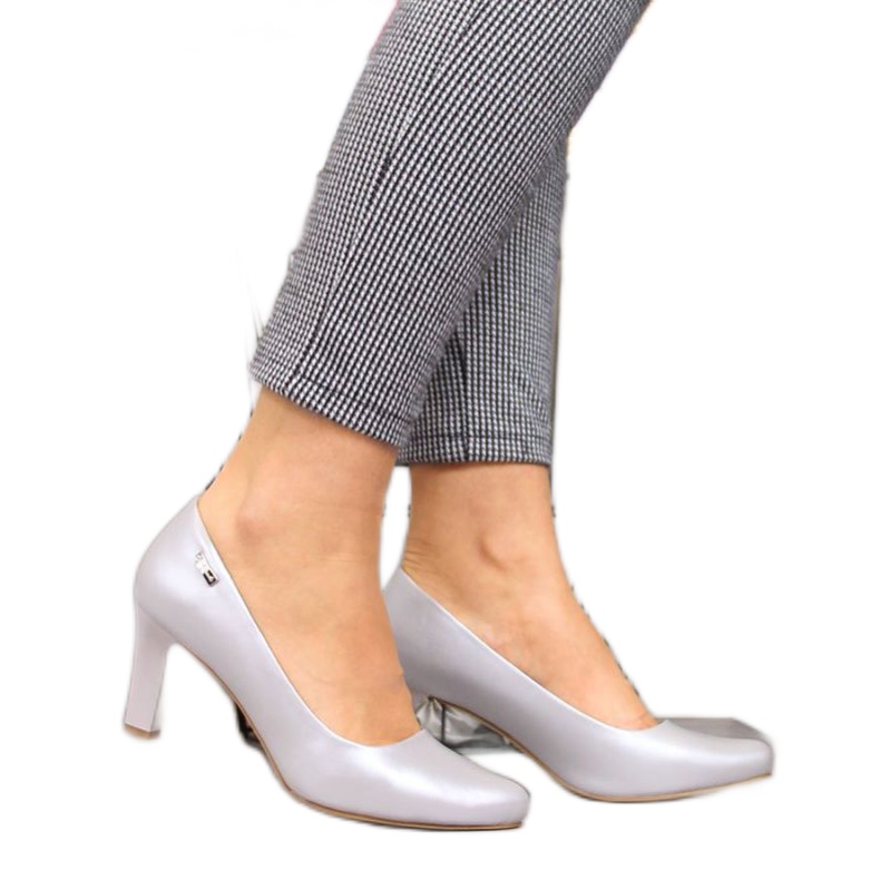 Pumpe na Sergio Leone W SK39S post srebro