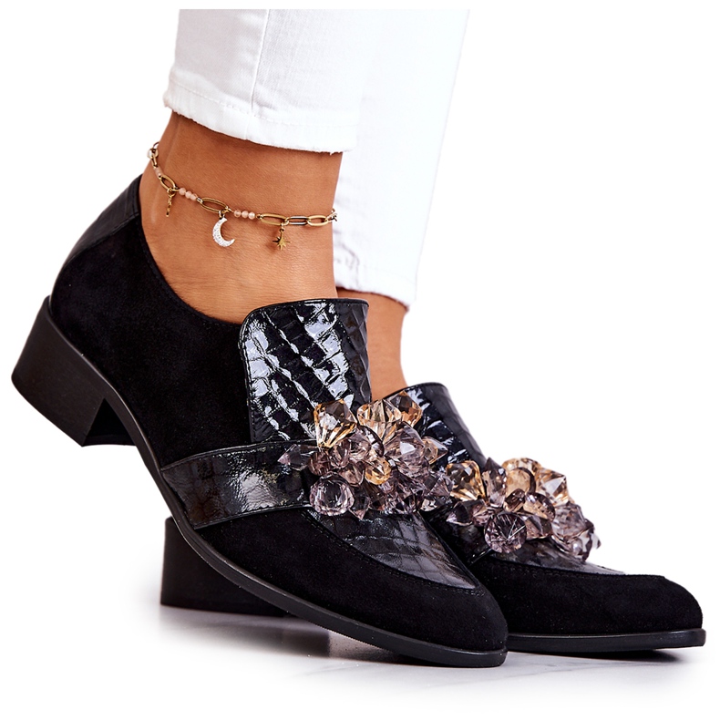 Cipele od antilopa s crnim ukrasom Davine crno