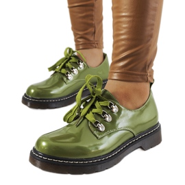 Zelene lakirane cipele od Kristine zelena