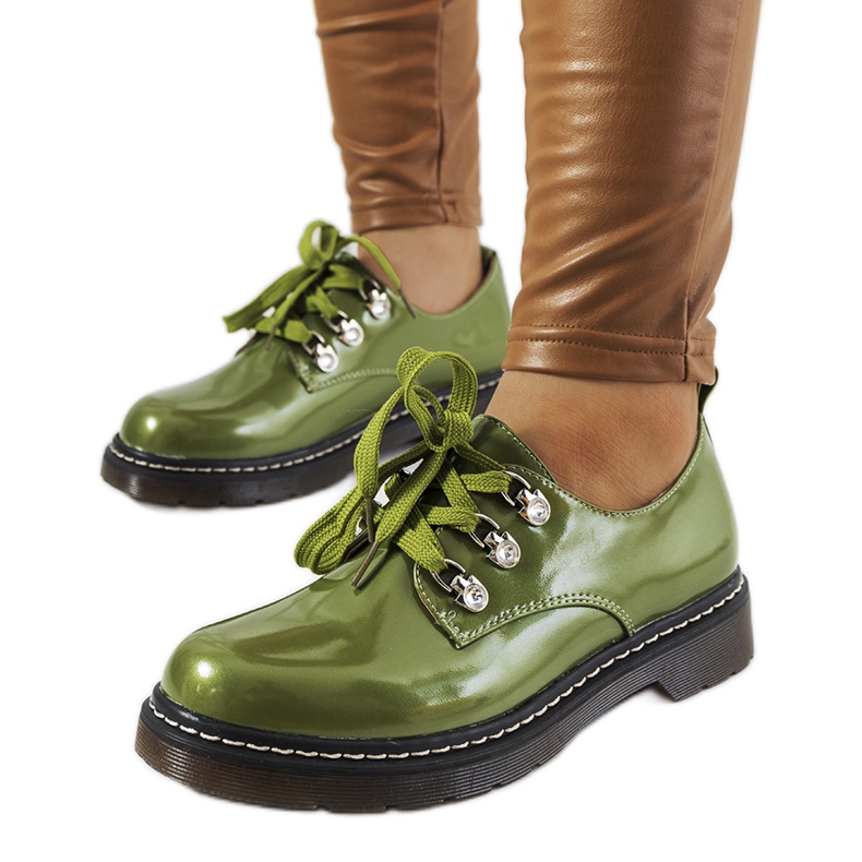 Zelene lakirane cipele od Kristine zelena