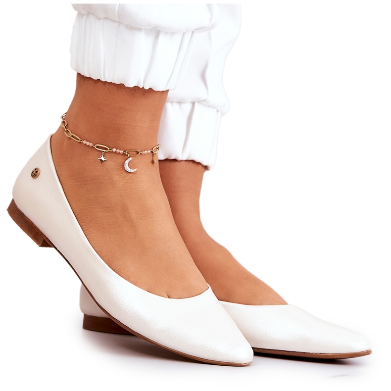 Ženske kožne balerinke Maciejka 04100-26 Svijetlo bež