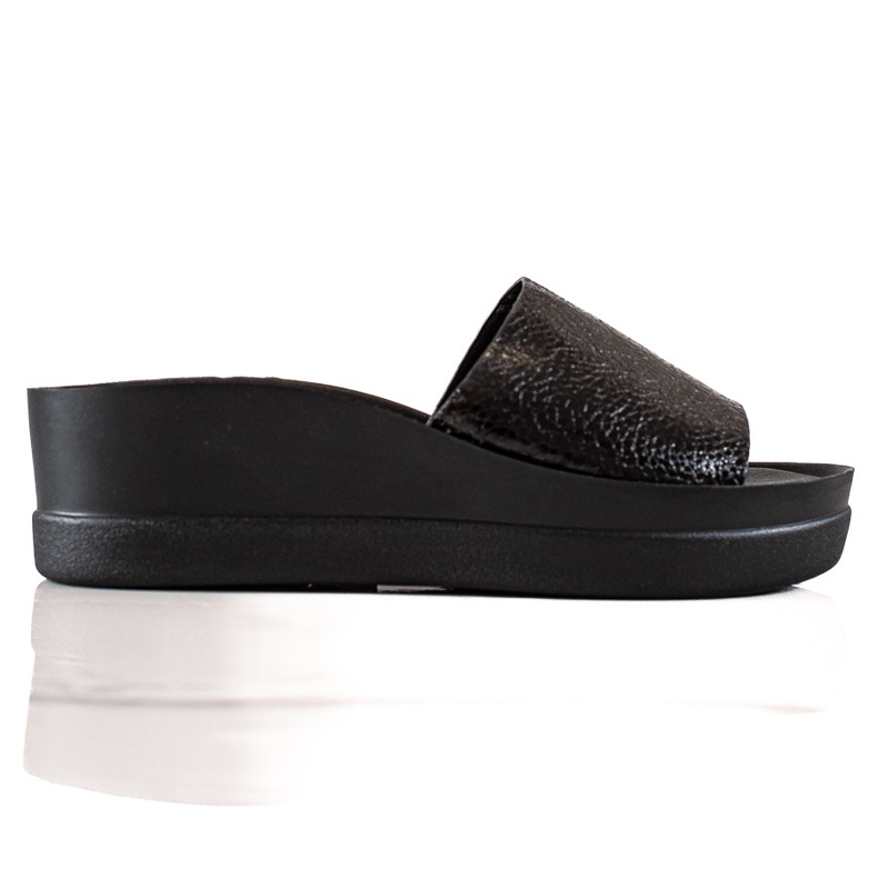 Goodin Crne papuče na platformi crno