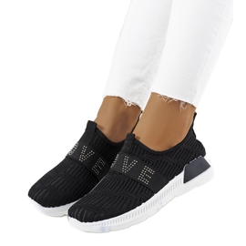 Crne tenisice od Briana crno