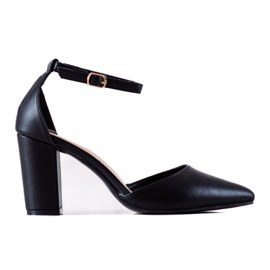 Seastar Crne pumpice s kopčom crna