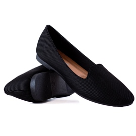 TRENDI Crni gospodari u točkicama crna